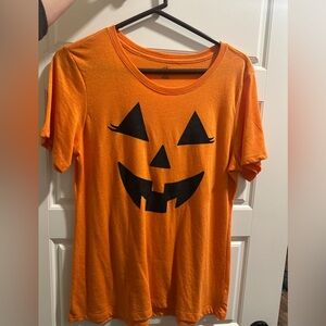 Women’s Pumpkin Tshirt